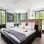 Penthouse 27 & In Mathilde * Binz